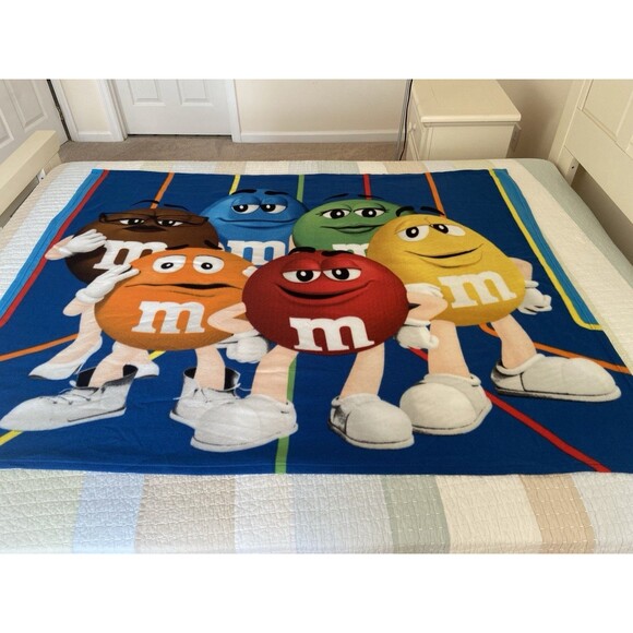 M&M Mars Candy Themed Football Blanket Blue Plush 50x63 inch - Picture 5 of 8